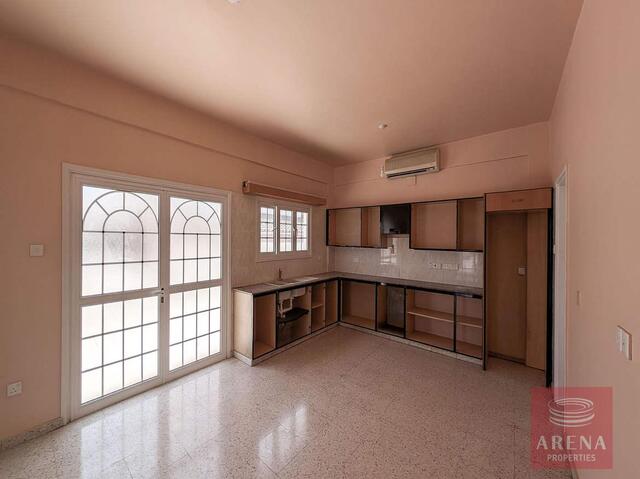 Spacious 3-Bed Detached Home in Ormideia – photo 6