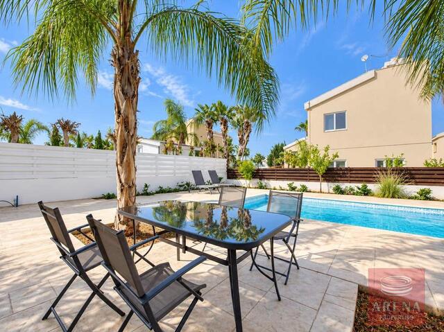 Villa For Sale In Ayia Thekla – photo 4