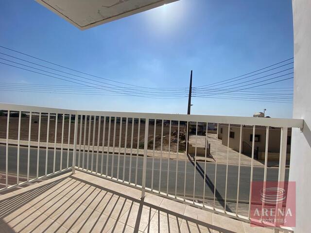 Spacious 3-Bedroom Apartment for sale in Sotira – photo 3