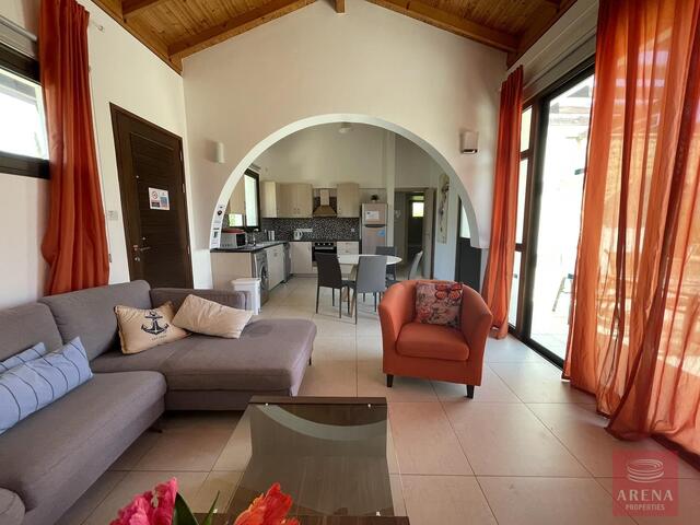 bungalow-3-2-BED-BUNGALOW-IN-AYIA-THEKLA-7258.jpg