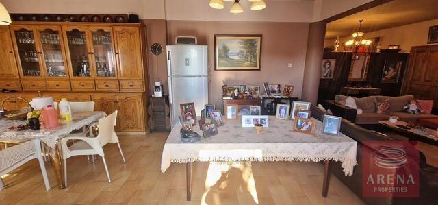 bungalow-6a351dc7b8064-2.jpg