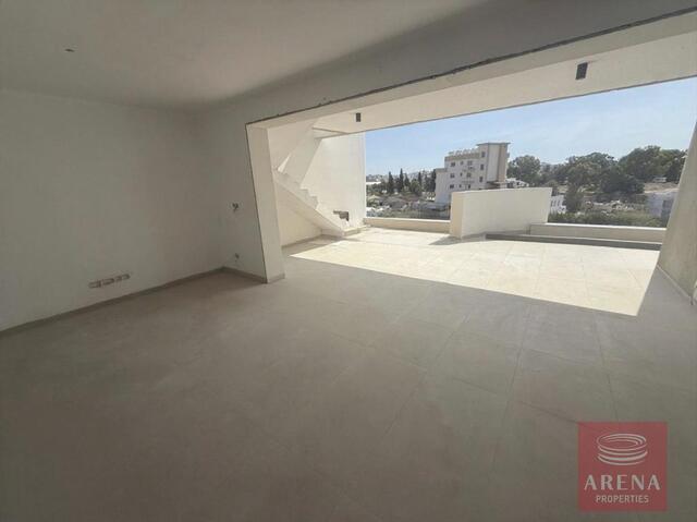 2 Bed Penthouse in Larnaca – photo 3
