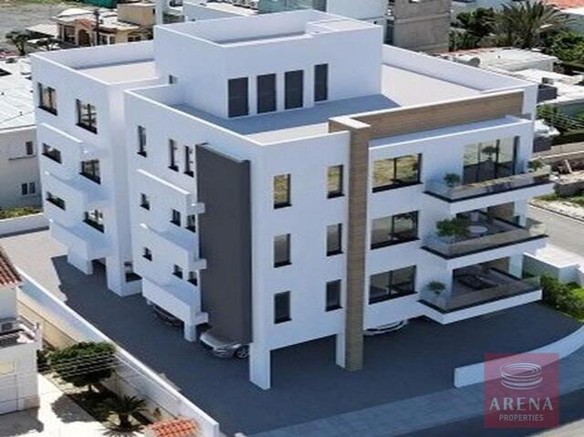 apartment-6a3a7b5a3f426-2.jpg