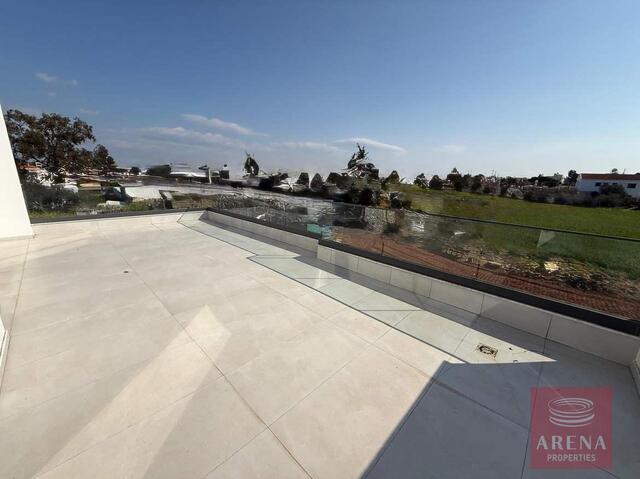 apartment-69ce39dc8055c-4.jpg