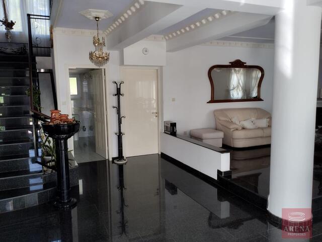 detachedHouse-11-6-BED-VILLA-KOKKINES-7499.jpeg