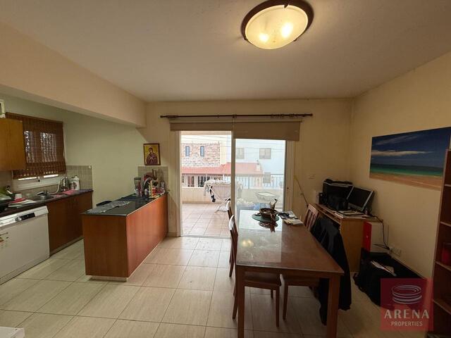 2 Bedrooms Apartment in Kiti – photo 8