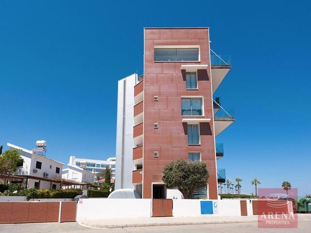 Seafront Apartment in Protaras – photo 7