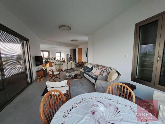 detachedHouse-69a04c31e3074-2.jpg