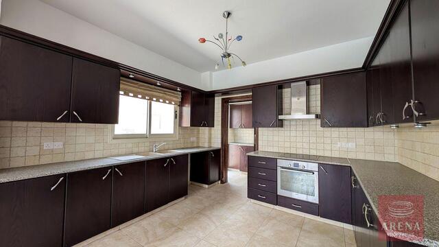 3 Bedroom Semi-Detached Villa in Aradippou – photo 12