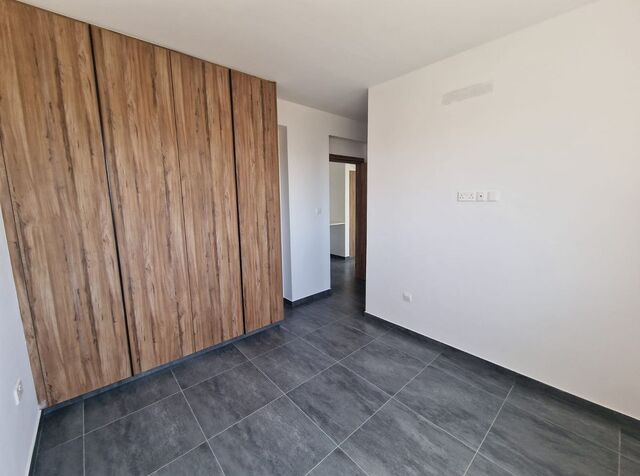 Top Floor Apartment For Sale In Larnaca – photo 12