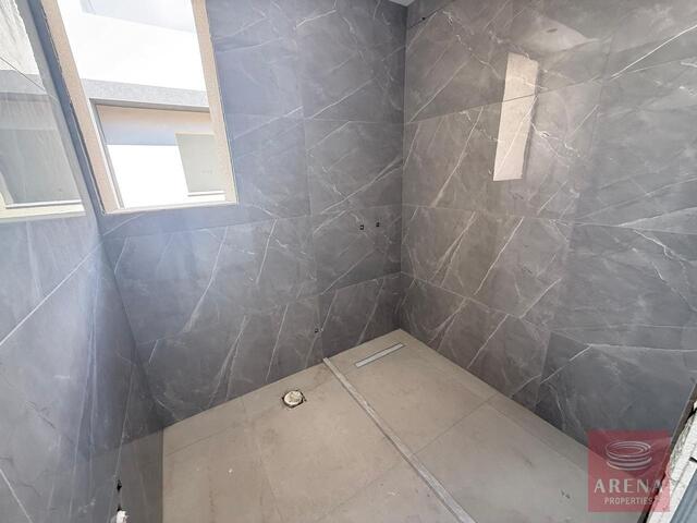 2-Bedroom Penthouse with Roof Garden in Aradippou for Sale – photo 12