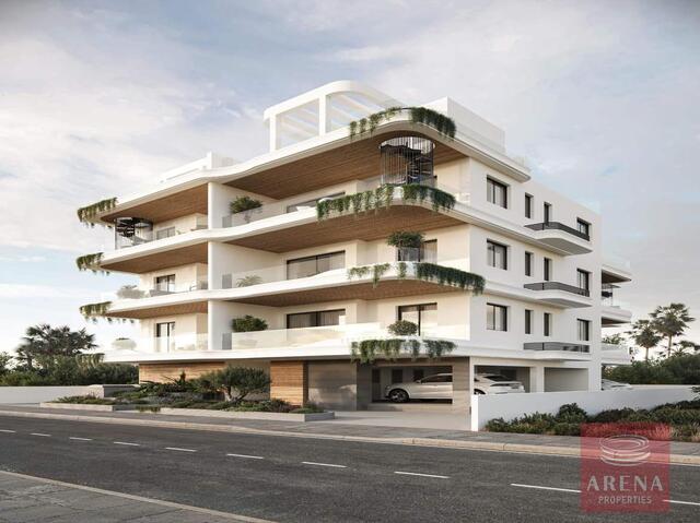 penthouse-6a4cac6fdc1cf-22.jpg