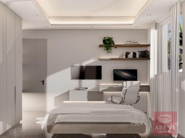 penthouse-69f9b37e50dde-5.jpg