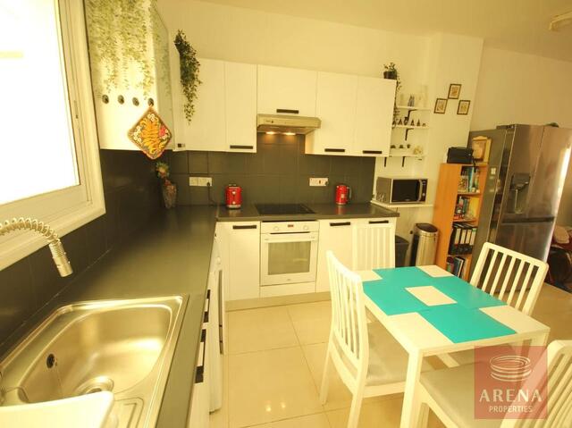 detachedHouse-69ba8f625dde1-2.jpg