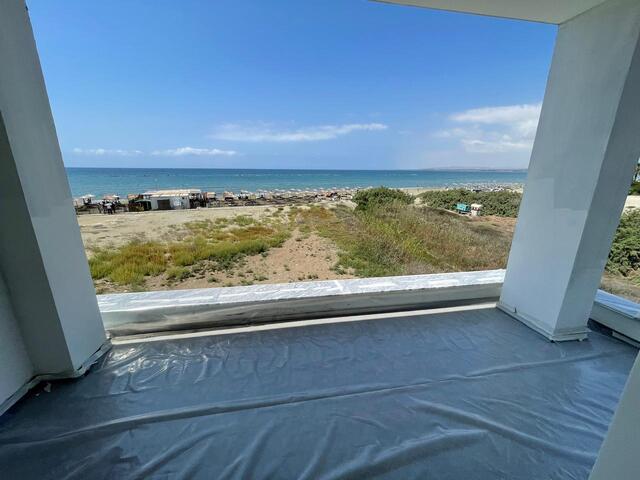 detachedHouse-1-seafront-villa-pervolia-10104-8.jpg