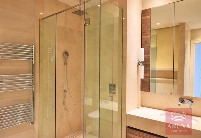 detachedHouse-29-6-BED-VILLA-IN-PERVOLIA-6867-1.jpg