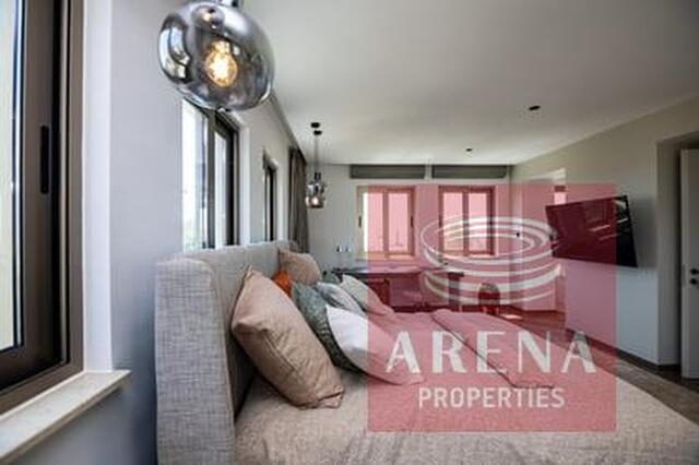 apartment-6996ca802c49a-2.jpg