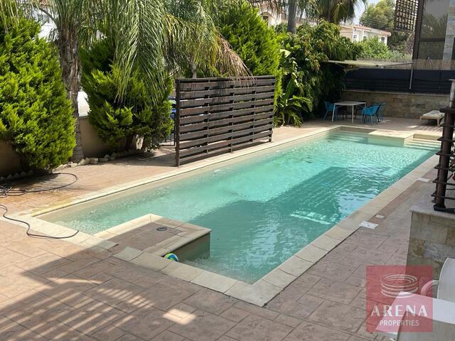 3 Bed Semi-Det Villa in Dekelia – photo 2