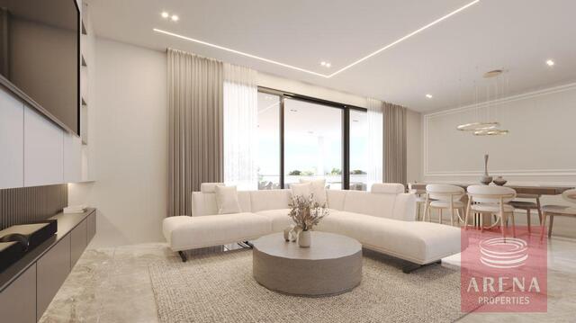 penthouse-698db0721d45e-1.jpg