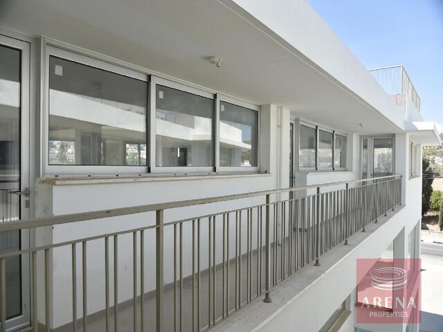 realEstateForBusiness-69a86c44aa6bf.jpg