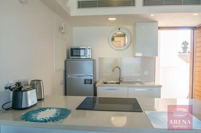 Beachfront Apartment in Protaras – photo 29