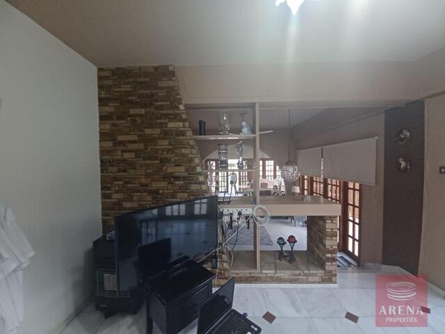 detachedHouse-20-3-BED-VILLA-IN-PYLA-7456-1.jpg