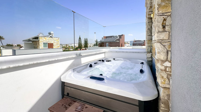 detachedHouse-1-villa-in-ayia-napa-9602-34.jpeg