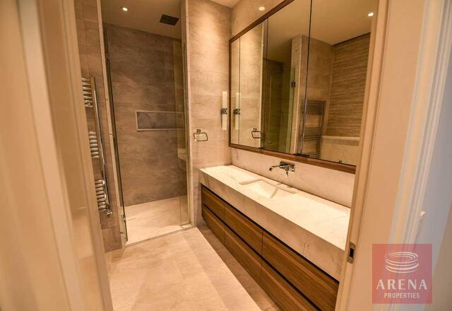 6 Bed Villa in Pervolia – photo 17