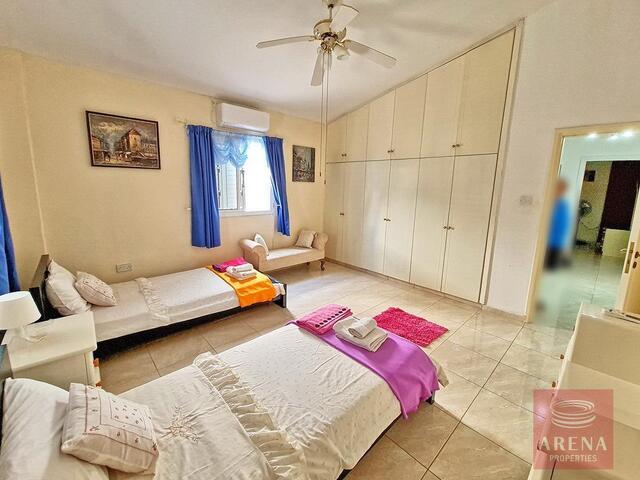 bungalow-27-4-BED-BUNGALOW-PARALIMNI-8979.jpg
