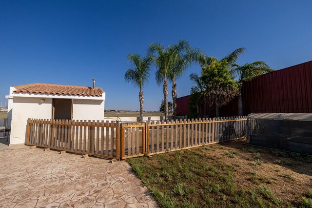 detachedHouse-5-5-bed-villa-kiti-10152.jpg