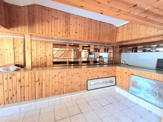 Shop for sale in port area – photo 5