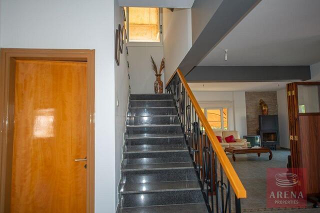 detachedHouse-16-HOUSE-IN-KAPPARIS-5271.jpg