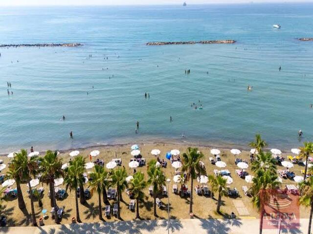 Detached 3 Bedroom House for Rent in Oroklini – Just 100 Metres from the Beach – photo 12