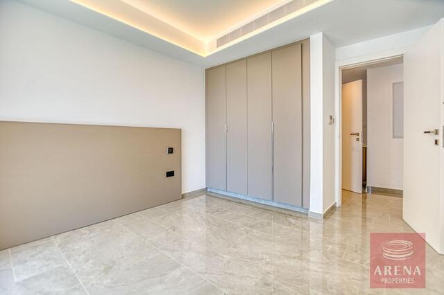 apartment-5-seafront-apartment-in-ayia-napa-6226-1.jpg