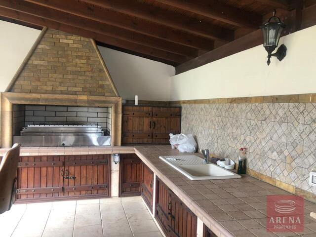 detachedHouse-5-4-BED-VILLA-IN-DEKELIA-8422.jpg