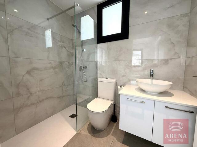 apartment-6a05b576eca25-13.jpg