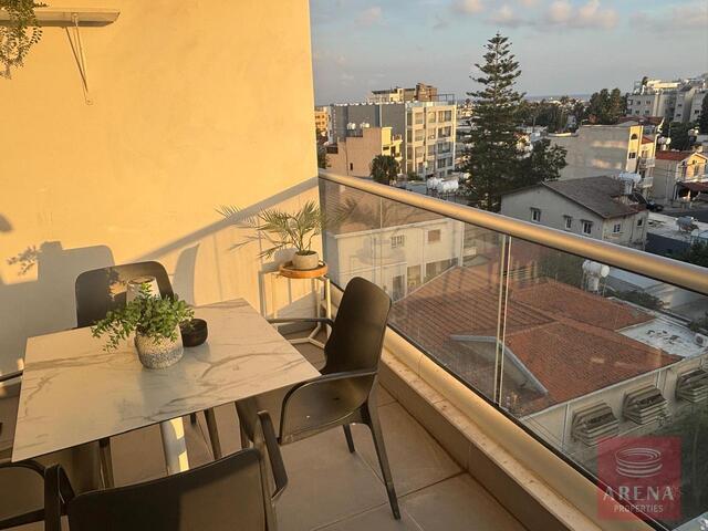 1 Bed Apartment for Rent in Larnaca Centre | Sea View – photo 2