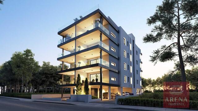 Penthouse with Private Roof Garden in Livadia – photo 15