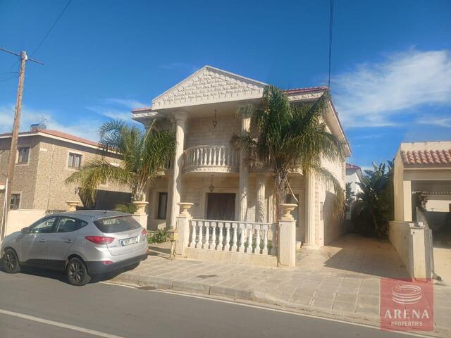 3 Bed luxury home in Vrysoulles – photo 2