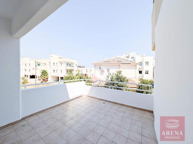 2 Bedroom Apartment For Sale In Livadia – photo 1
