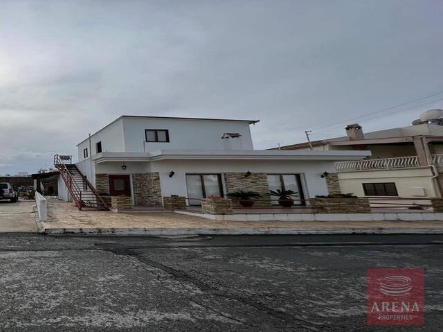 bungalow-6a0322d0c5359.jpg