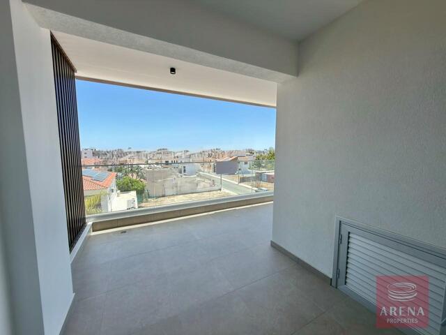 apartment-6a4502b1cf0ab-5.jpg
