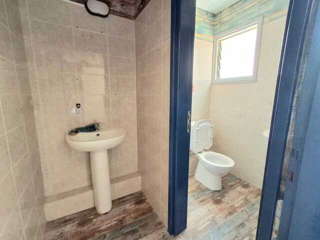 Shop for sale in port area – photo 15