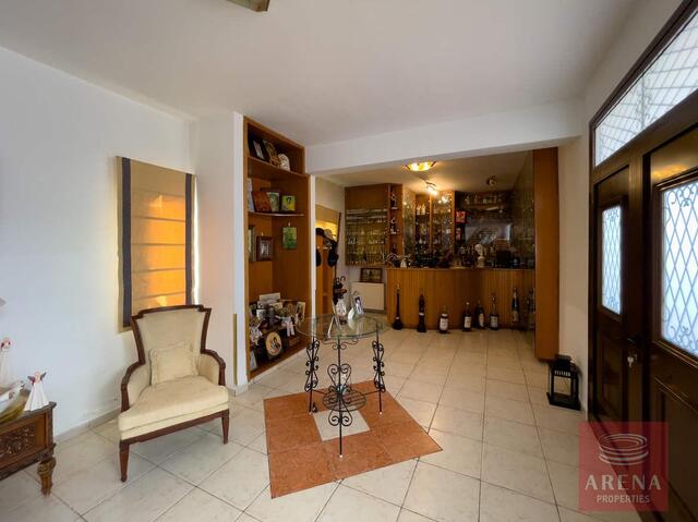 Luxury 6 Bed-Villa For Sale In Ayia Napa – photo 16