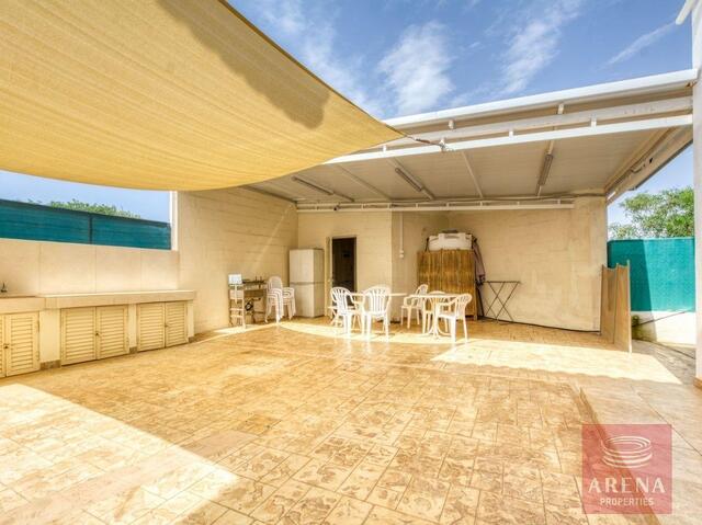 4 Bedrooms Villa in Protaras – photo 11