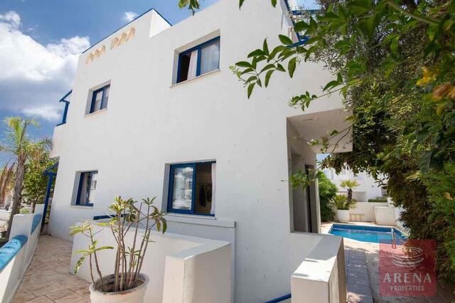 detachedHouse-3-4-BED-VILLA-IN-AYIA-TRIADA-6445.jpeg