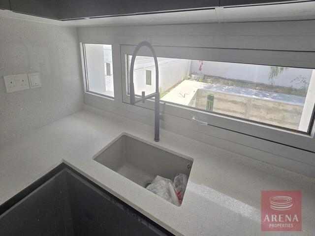 detachedHouse-6a22a2662f3d8-2.jpg