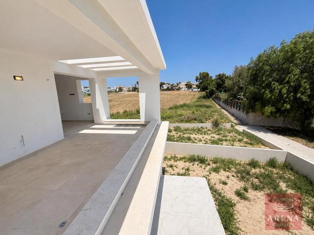 Villa in Pervolia – photo 3