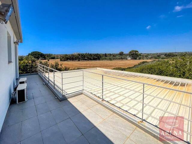 5 Bedrooms Villa in Protaras – photo 9