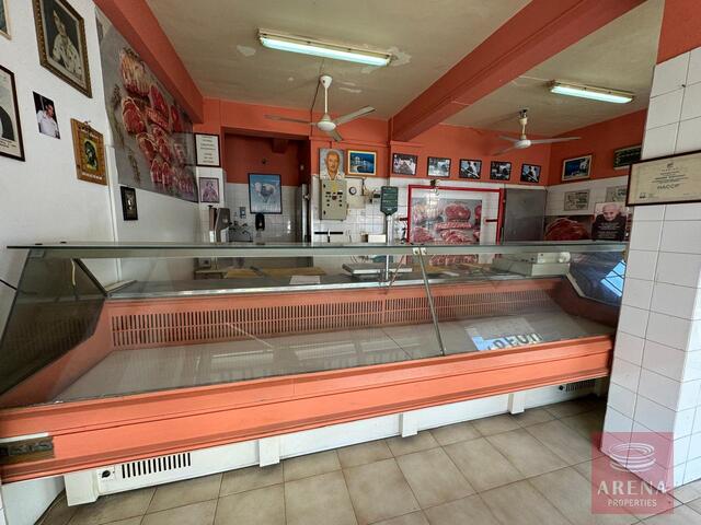 realEstateForBusiness-6-Builing-in-paralimni-8888.jpg